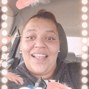 Meet your Posher, Dawne